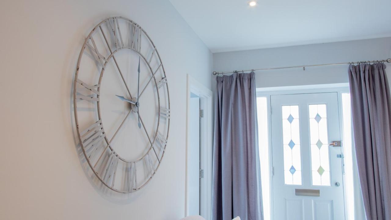 Modern Apartment With Free Parking And Wifi Stratford-upon-Avon Extérieur photo