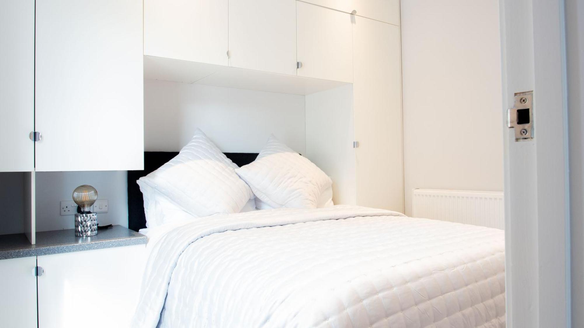 Modern Apartment With Free Parking And Wifi Stratford-upon-Avon Extérieur photo